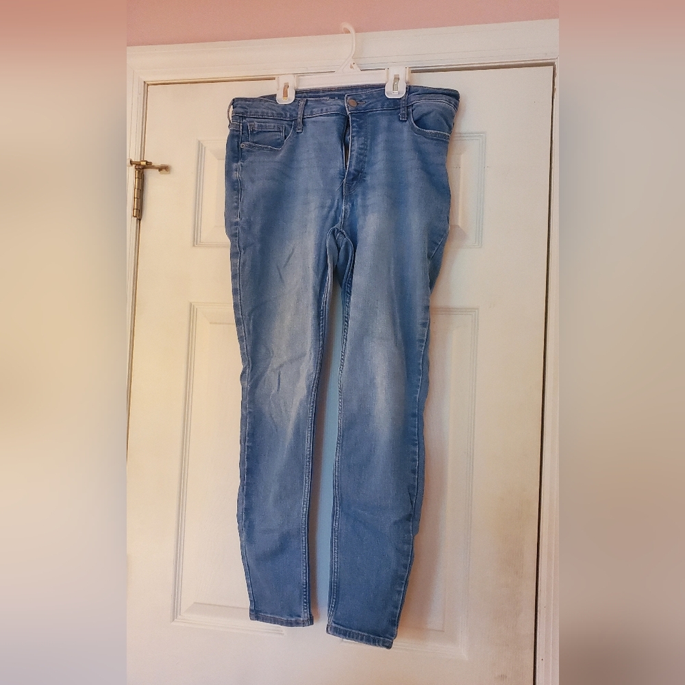 Stylish Blue Denim Jeans